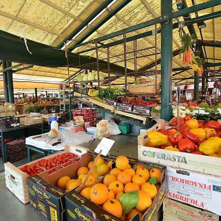 Recioto Rialto-Market